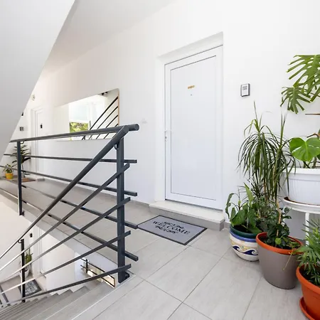 Beautiful Rajcic Apartmán *